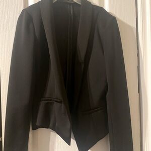Black fitted blazer